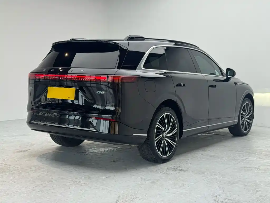XPeng G9 — миниатюра 5