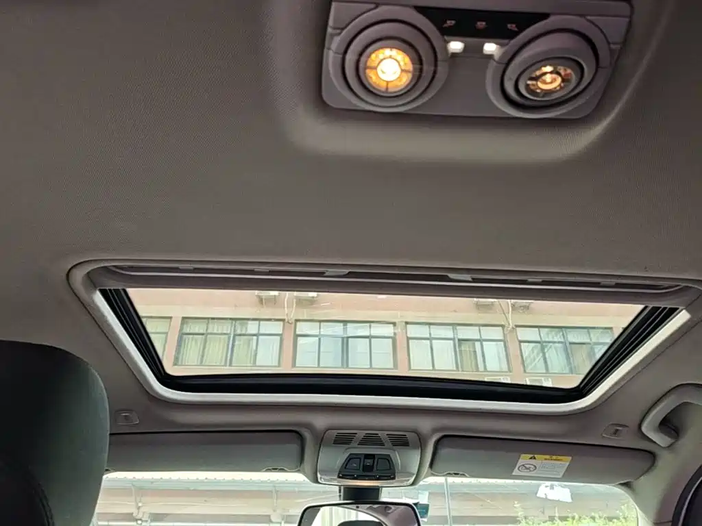 BMW 3 Series — миниатюра 18