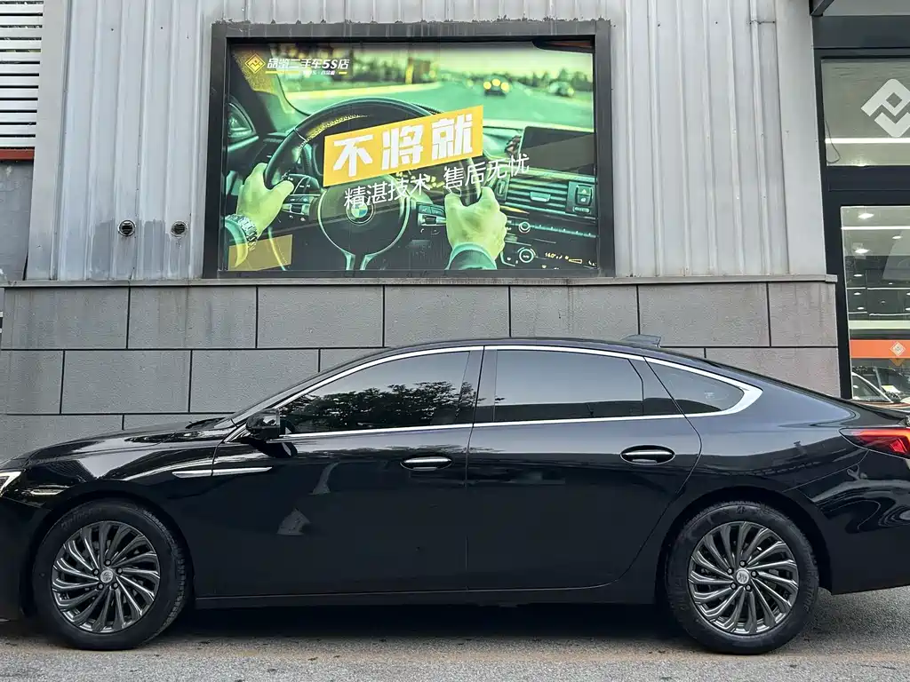 Buick LaCrosse — миниатюра 3