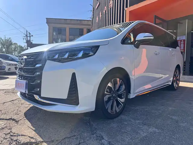 GAC Trumpchi M6