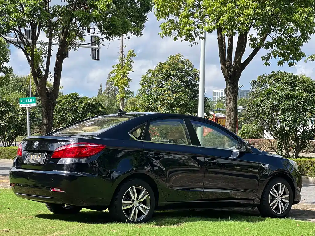 Changan Eado — миниатюра 7