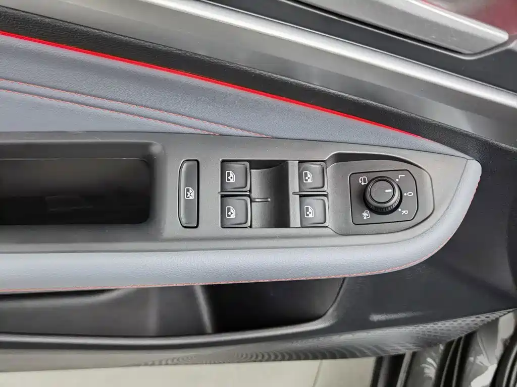 Volkswagen Lamando — миниатюра 9