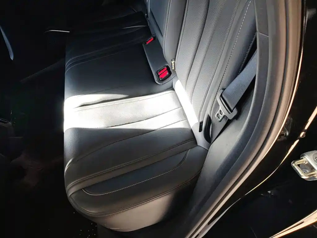 Geely Xingyue L — миниатюра 17