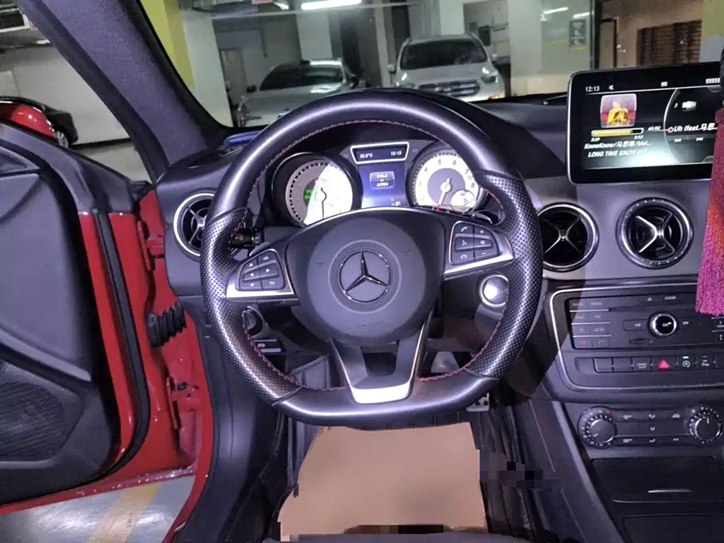 Mercedes-Benz CLA (Import) — миниатюра 3