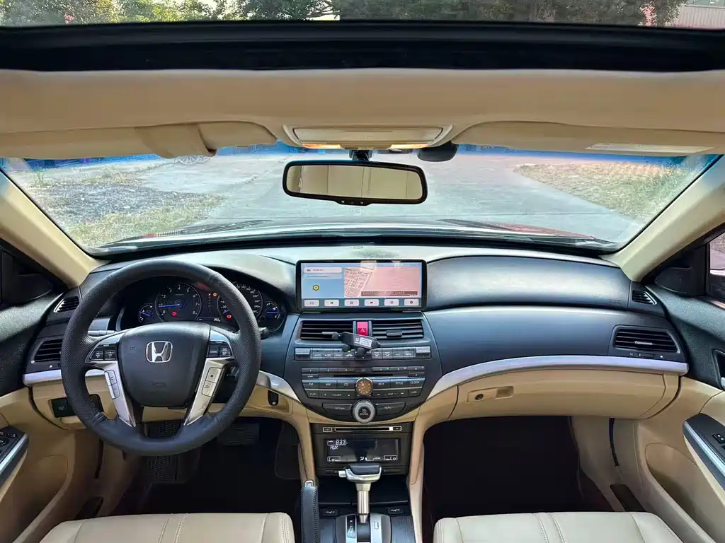 Honda Crosstour — миниатюра 8