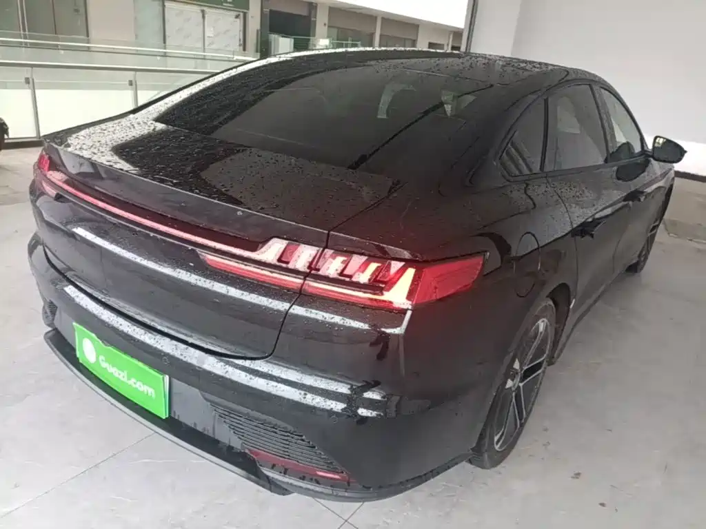 BYD Han — миниатюра 7