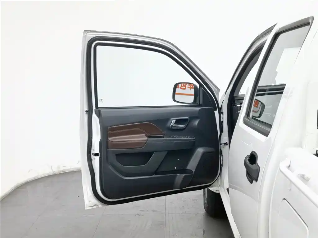 GREAT WALL FENGJUN 5