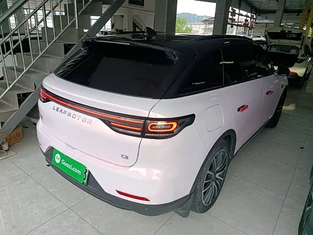 Leapmotor Leapmotor C11 — миниатюра 7