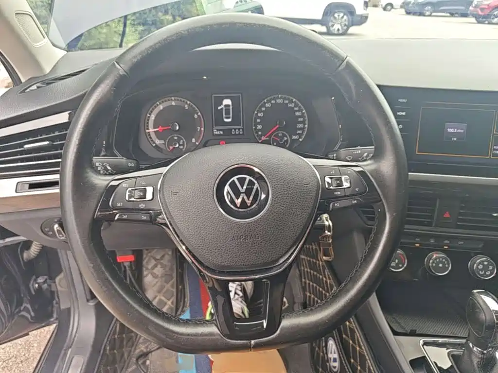 Volkswagen Bora — миниатюра 11