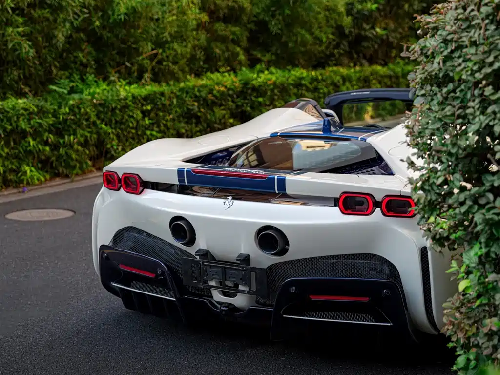 Ferrari SF90 — миниатюра 9