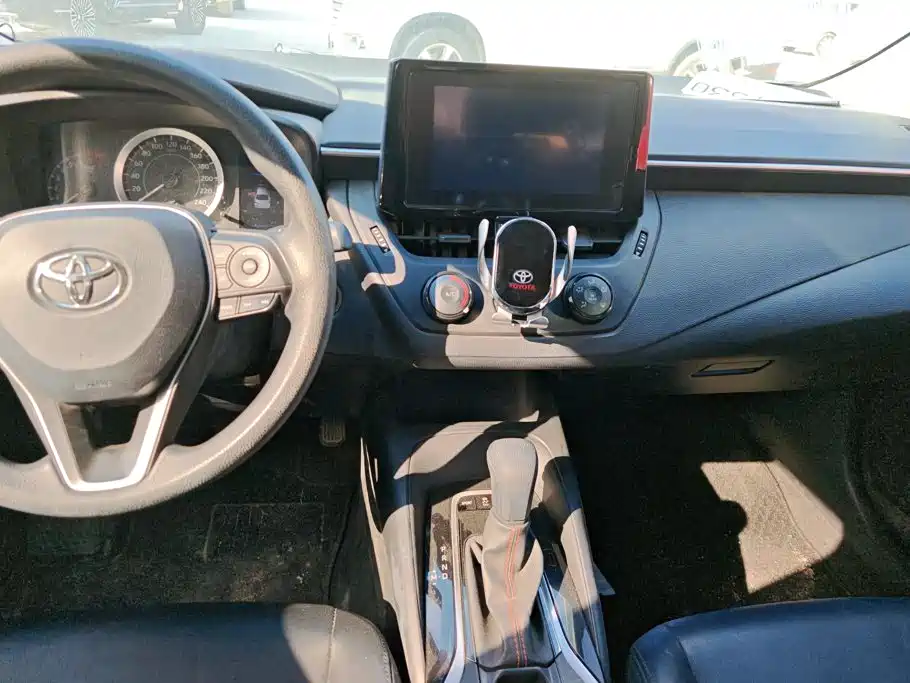 Toyota Corolla — миниатюра 13