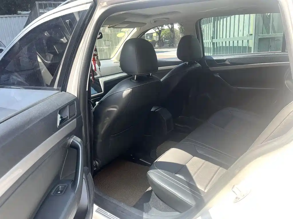 Volkswagen Gran Lavida — миниатюра 5