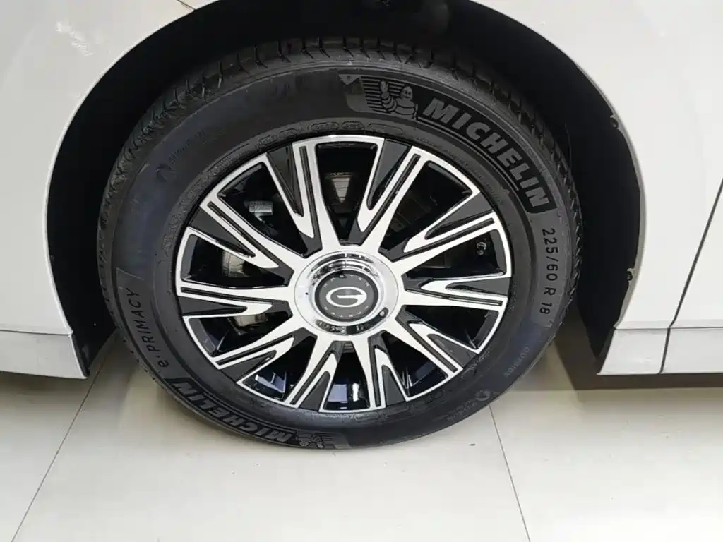 GAC Motor Trumpchi E9 — миниатюра 23