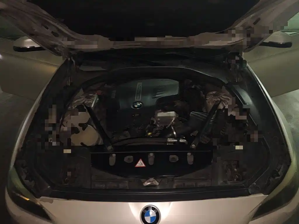 BMW 5 Series — миниатюра 21