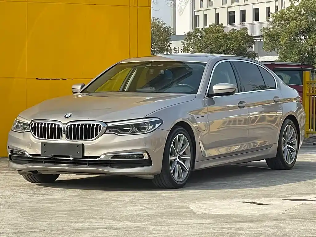 BMW 5 SERIES NEW ENERGY