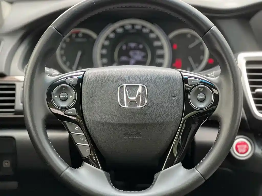 Honda Accord — миниатюра 2