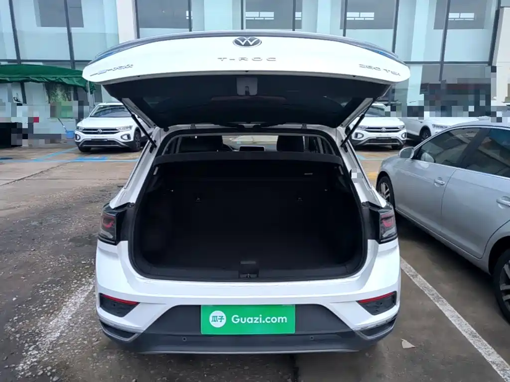 Volkswagen T-Roc — миниатюра 19
