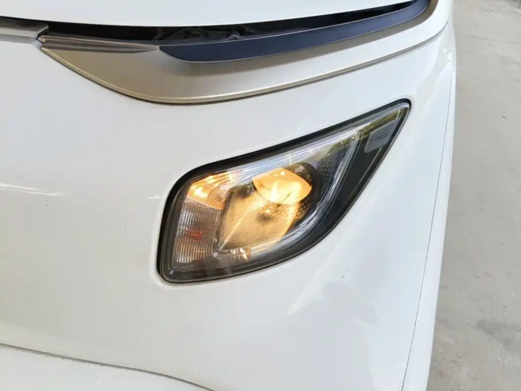 Baojun E200 — миниатюра 24