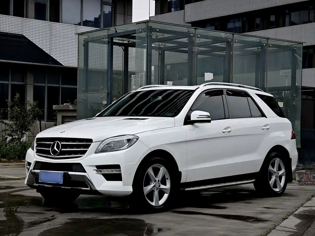 Mercedes-Benz M-Class