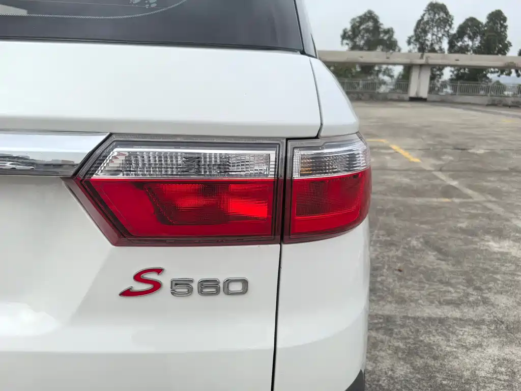 DONGFENG SCENERY S560