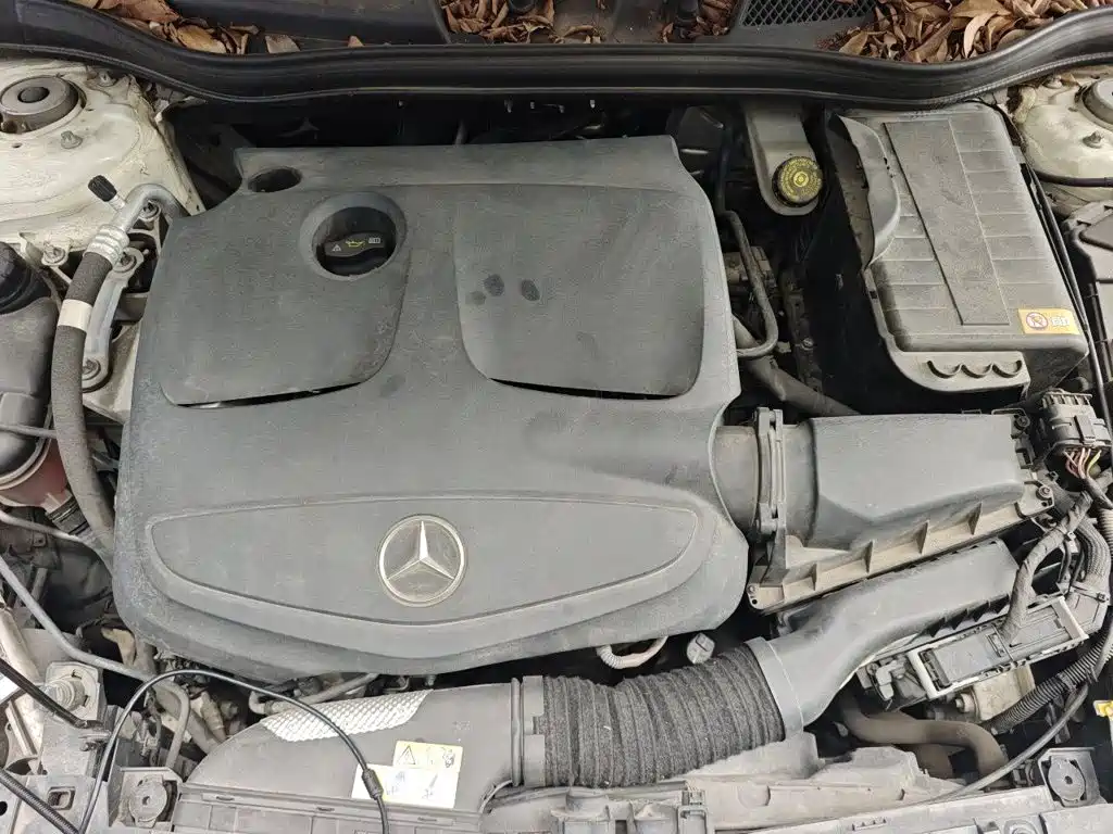 Mercedes-Benz GLA — миниатюра 11