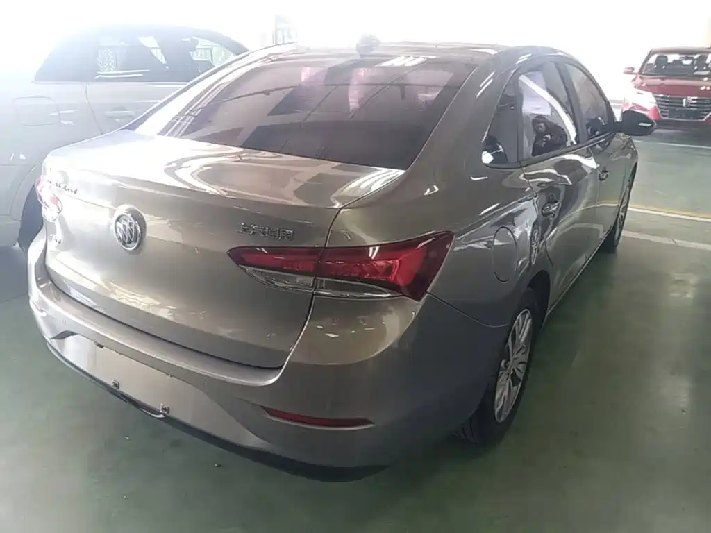Buick Excelle — миниатюра 7