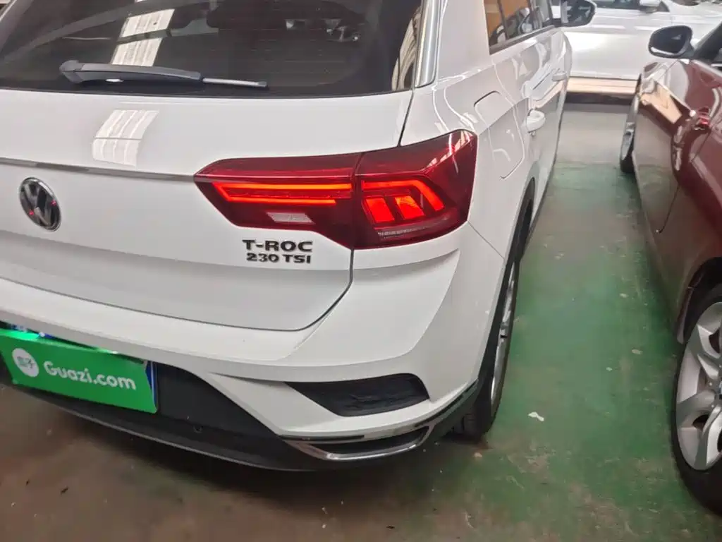 Volkswagen T-Roc — миниатюра 8