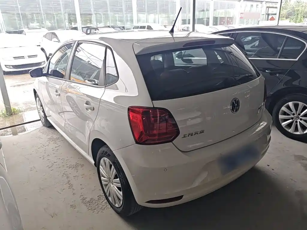 Volkswagen Polo — миниатюра 5