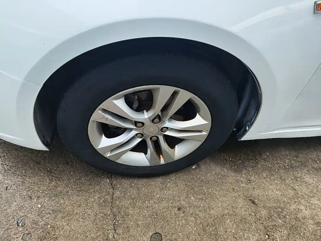 Chevrolet Cruze — миниатюра 23