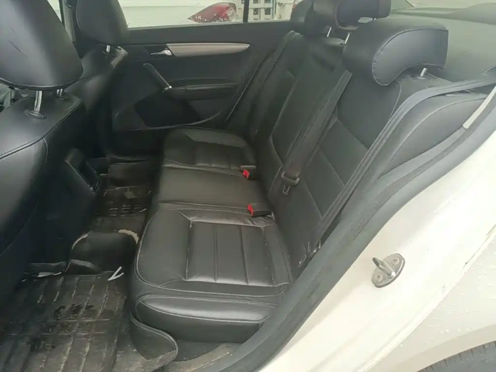 Volkswagen Lavida — миниатюра 17