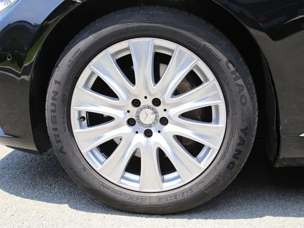 Mercedes-Benz S-Class — миниатюра 18
