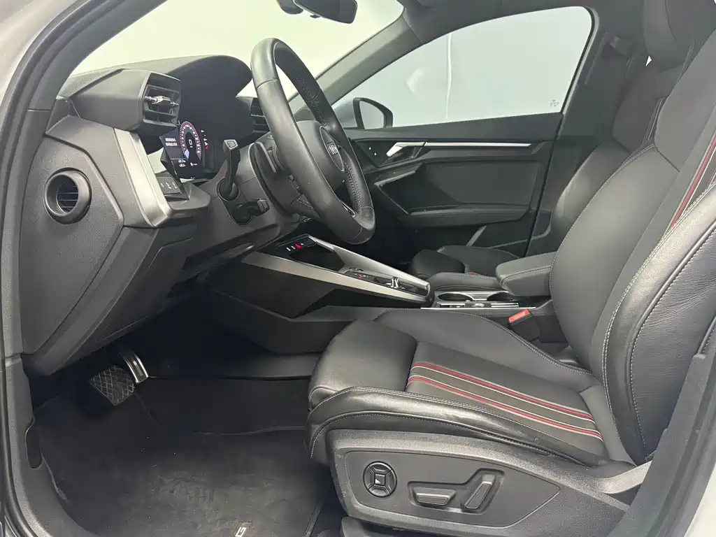 Audi A3 — миниатюра 11