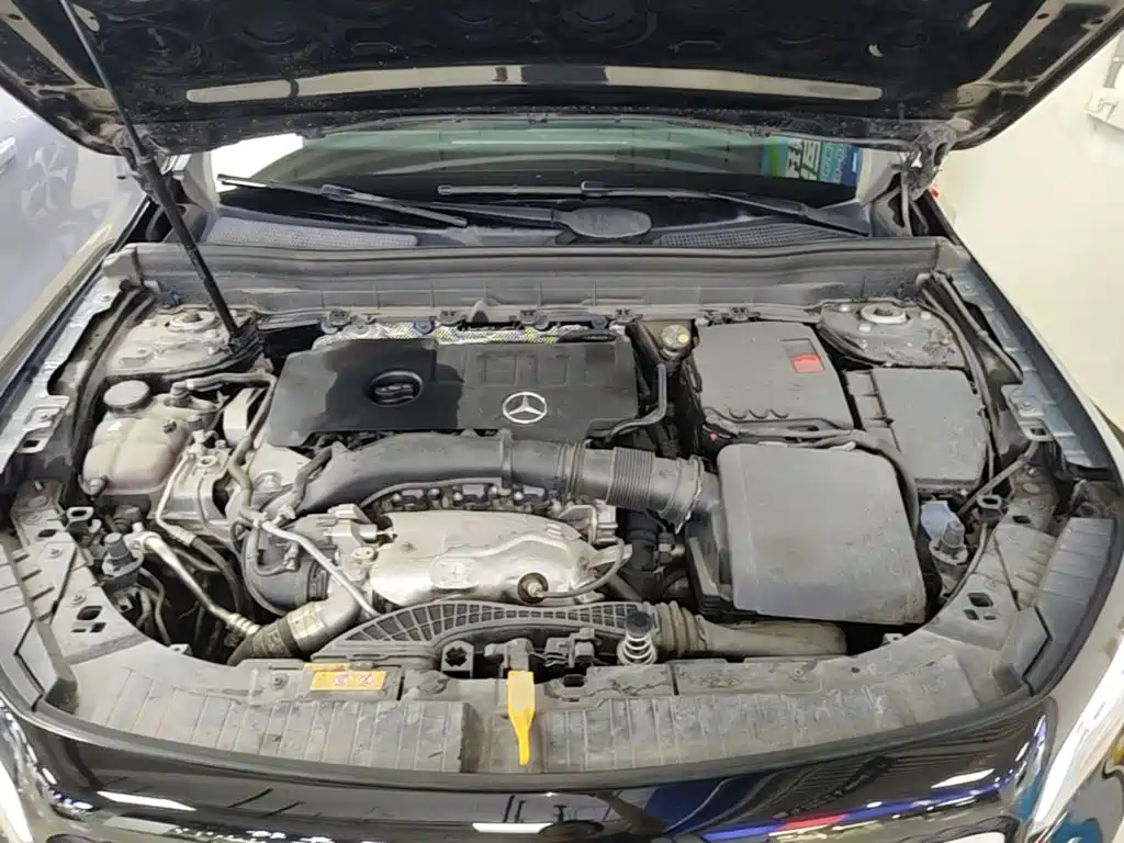 Mercedes-Benz GLB — миниатюра 20