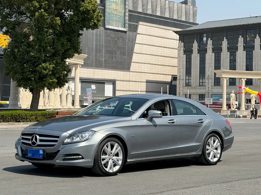 Mercedes-Benz CLS 2011