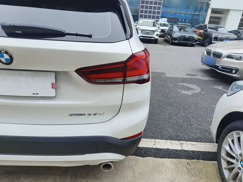 BMW X1 — миниатюра 8