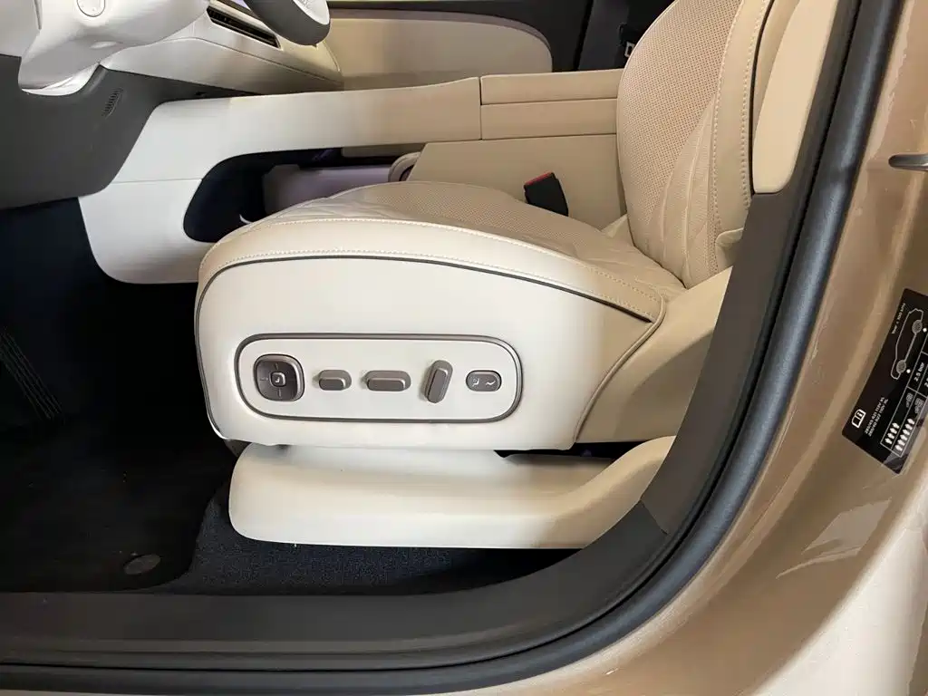 Li Auto Li L9 — миниатюра 22