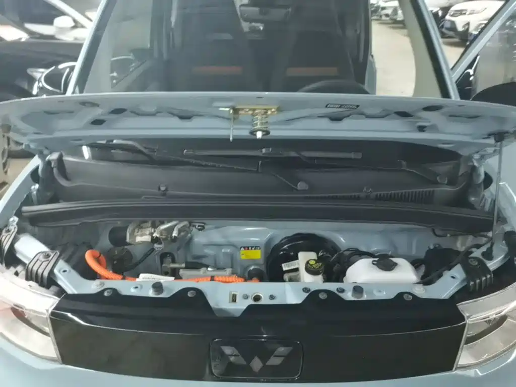 Wuling MINIEV — миниатюра 20