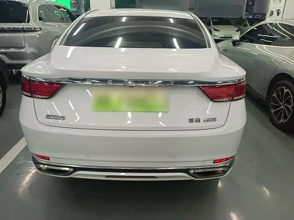 Geely Borui Hybrid — миниатюра 6