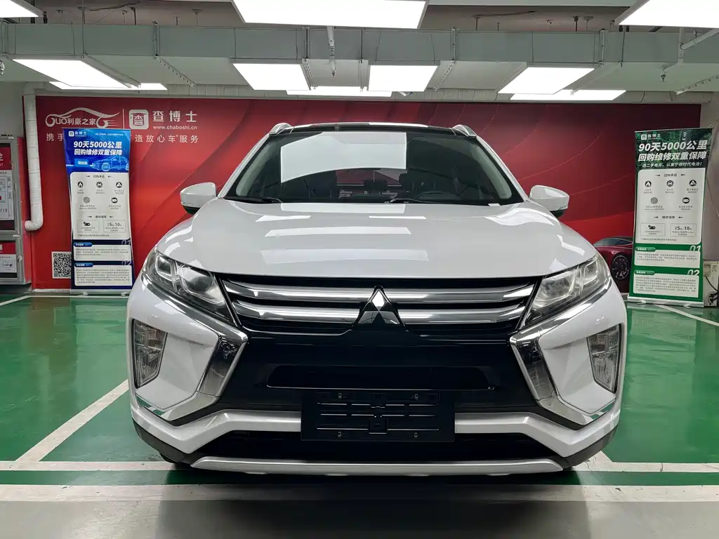 Mitsubishi Eclipse Cross — миниатюра 2