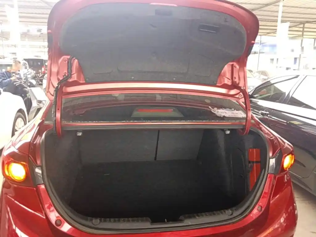 Mazda 3 Axela — миниатюра 19