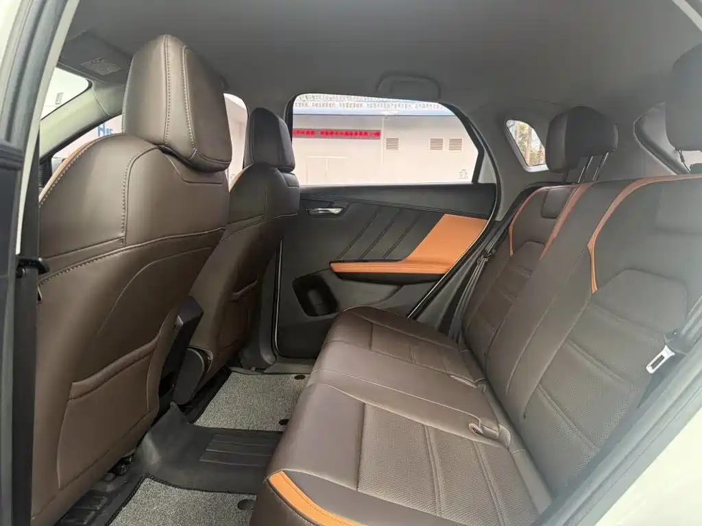 BYD e2 — миниатюра 7