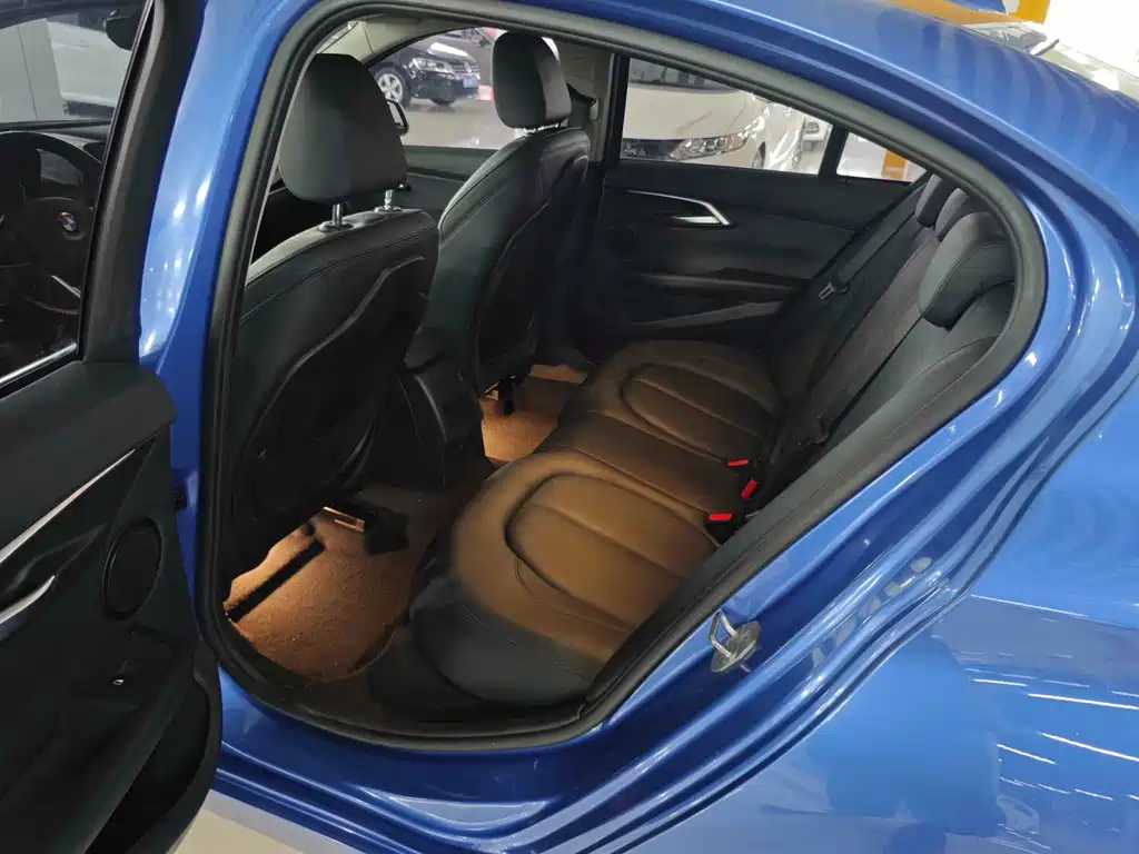 BMW 1 Series — миниатюра 5