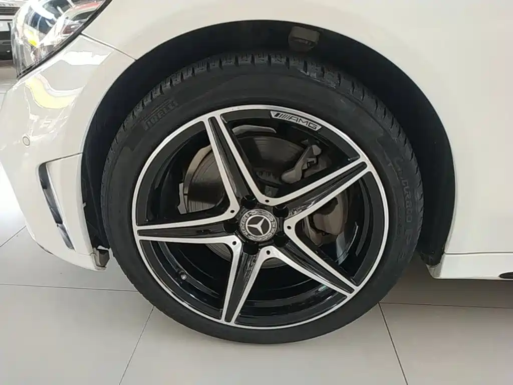 Mercedes-Benz C-Class — миниатюра 23