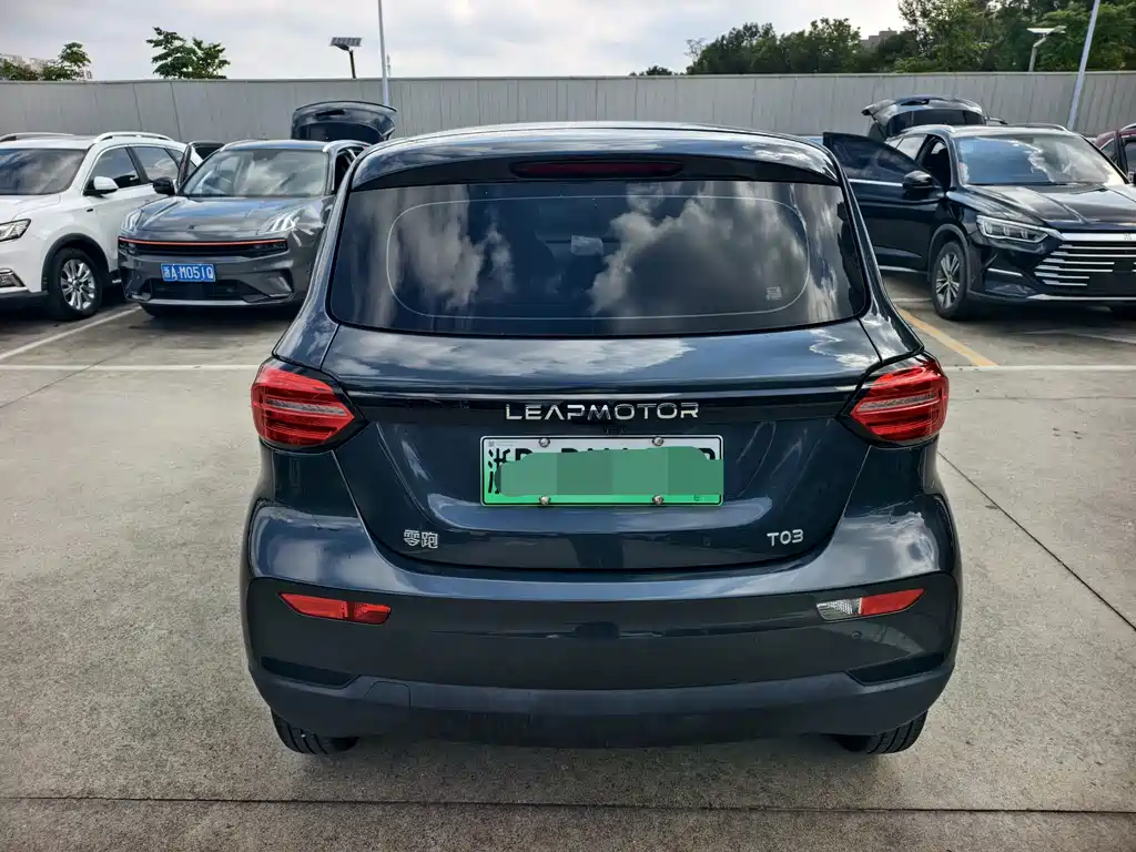 Leapmotor Leapmotor T03 — миниатюра 5