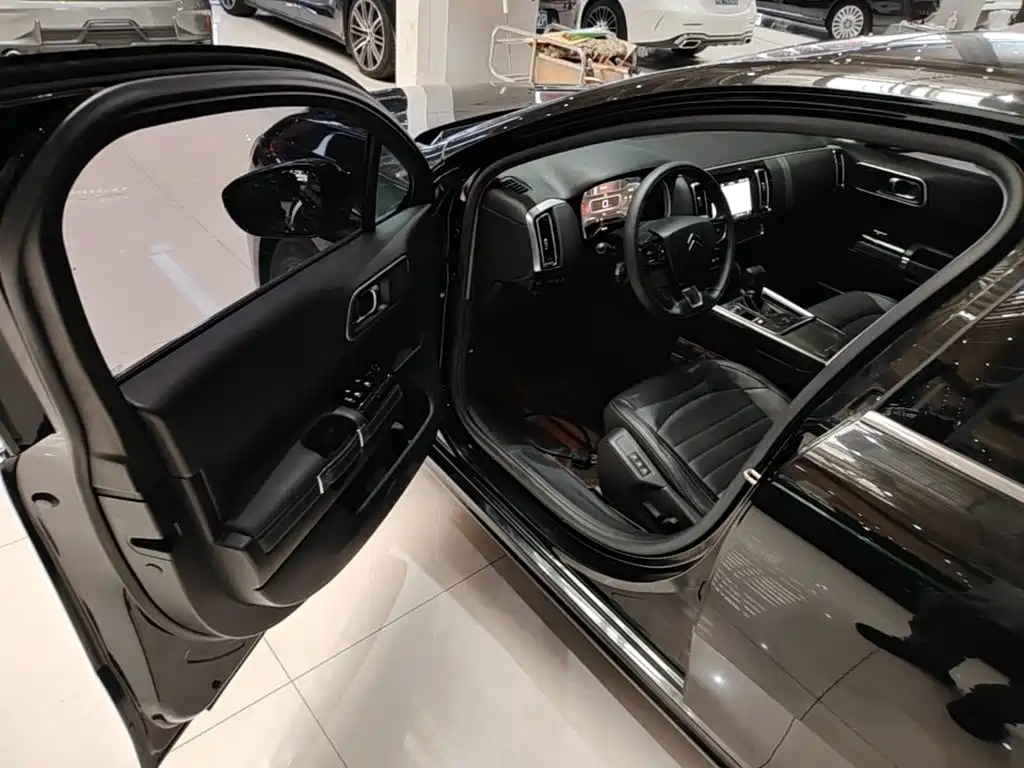 Citroen C6 — миниатюра 16