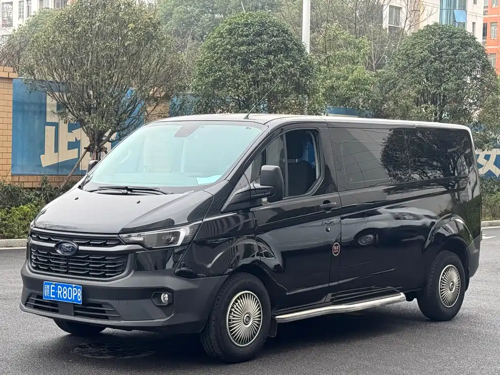 Ford Transit 2023