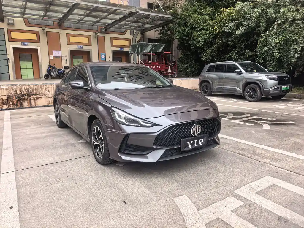 MG MG5 — миниатюра 3