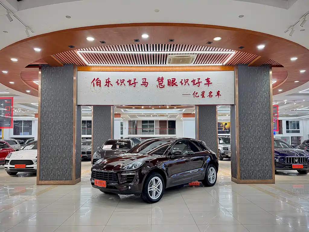 Porsche Macan 2015