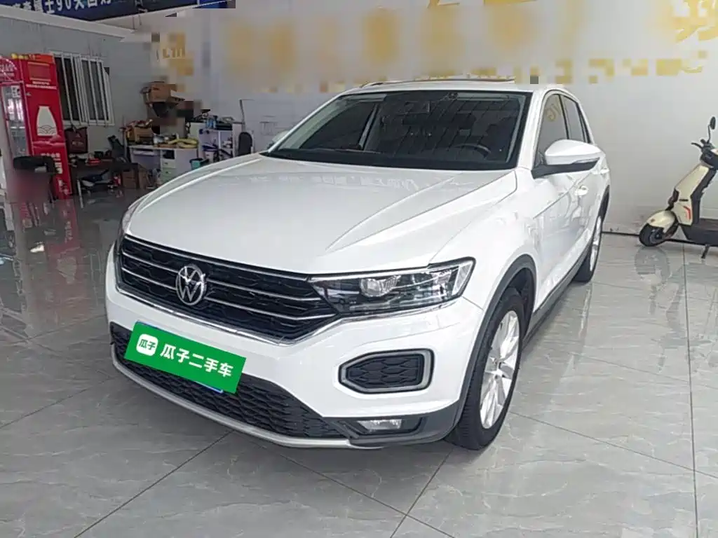 Volkswagen T-Roc — миниатюра 2