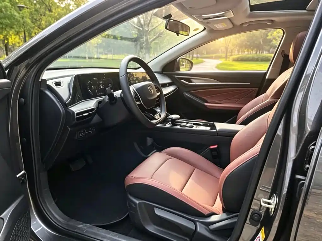 Changan Eado — миниатюра 10